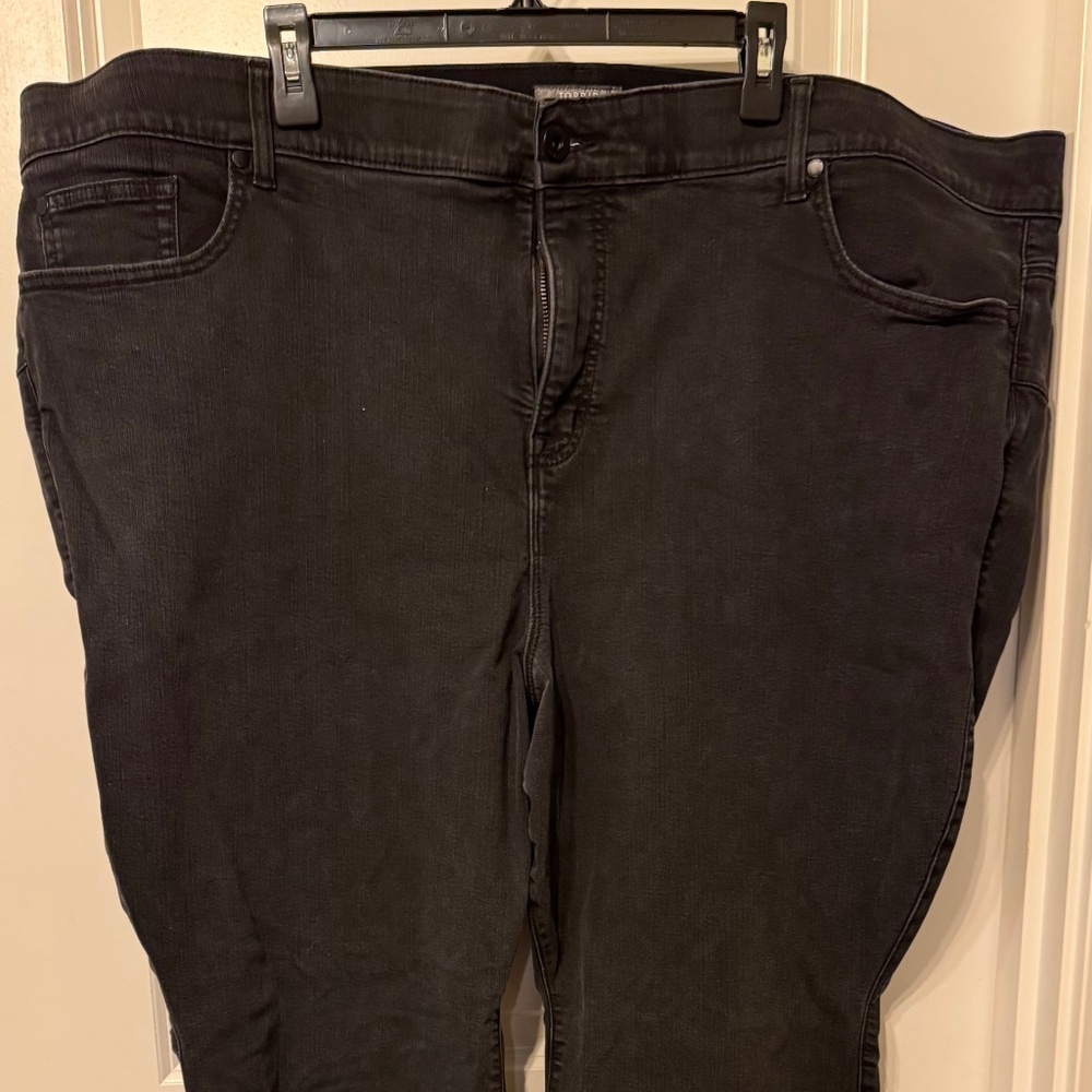 Torrid Bombshell Flare Premium Stretch Jeans 30R Black Wash